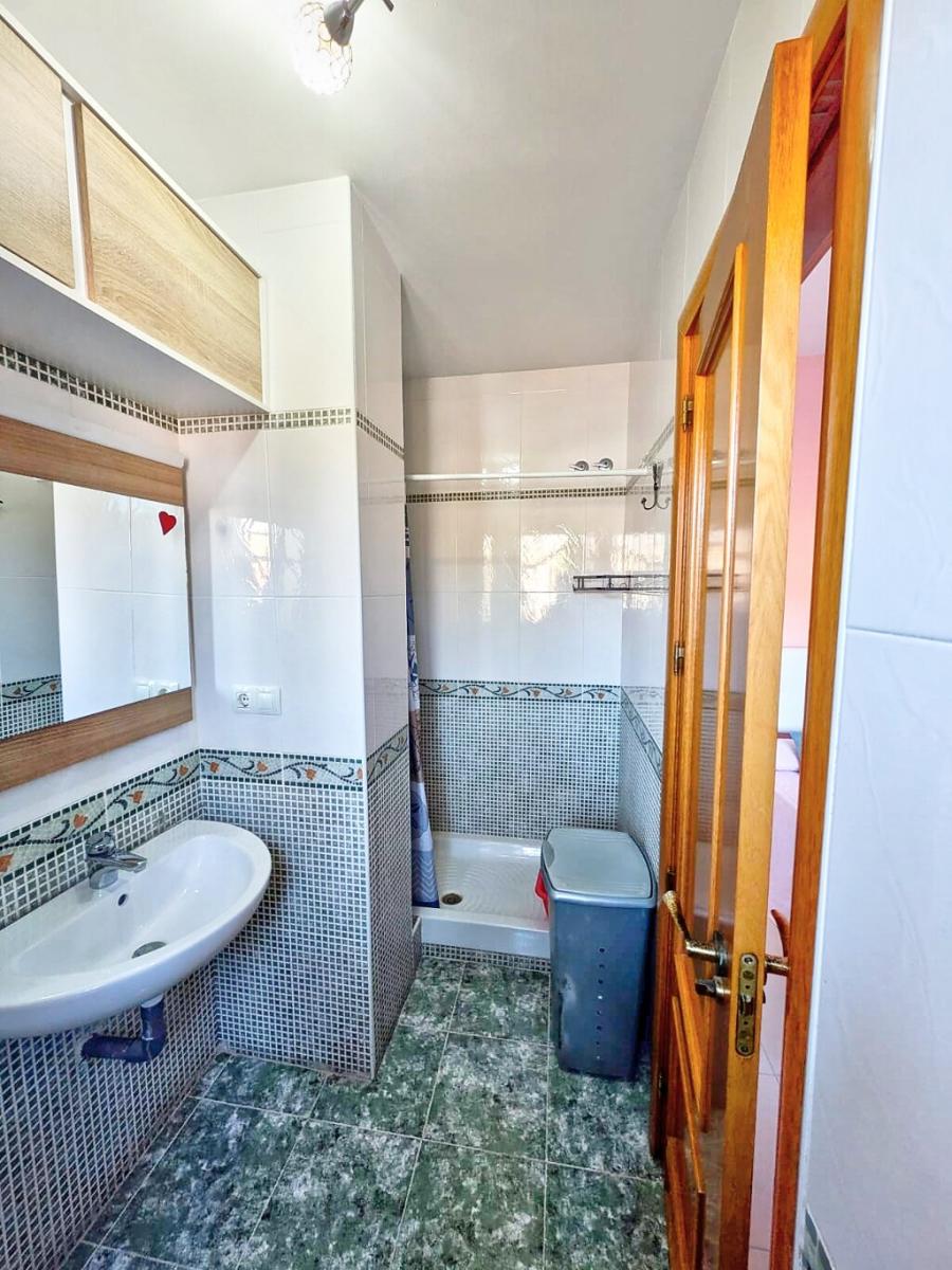 Penthouse for Rent in Viñuela