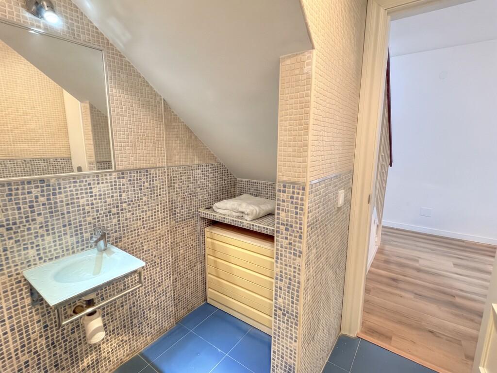 House for Sale in Benajarafe