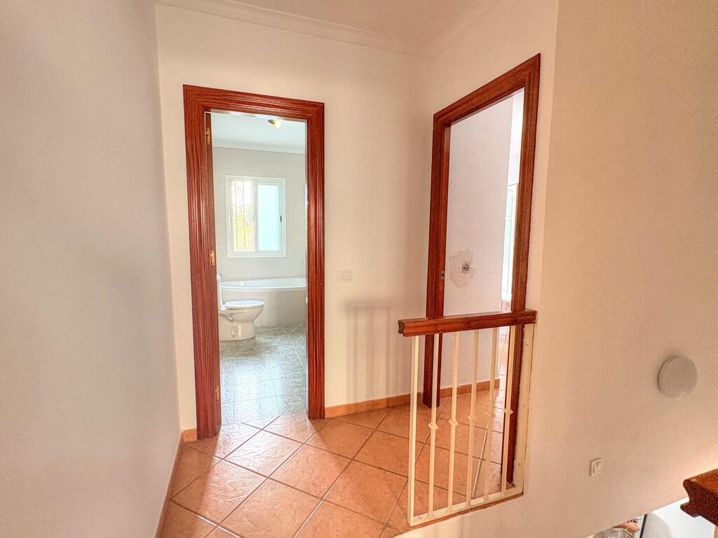 House for Sale in Benajarafe
