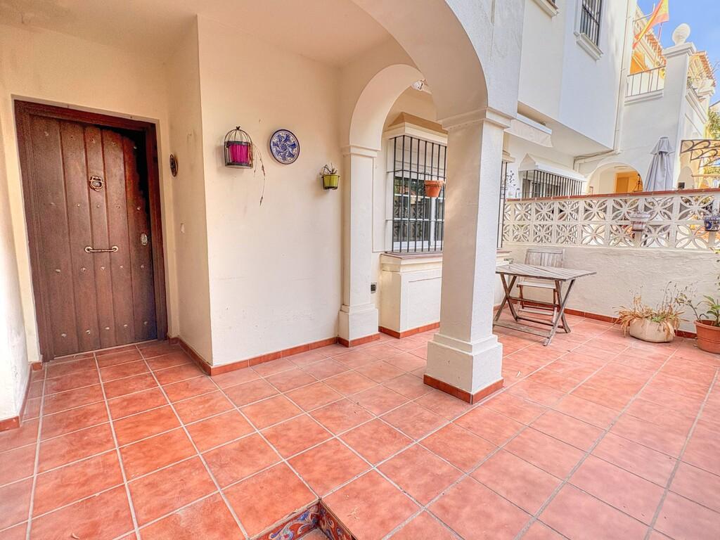 House for Sale in Benajarafe