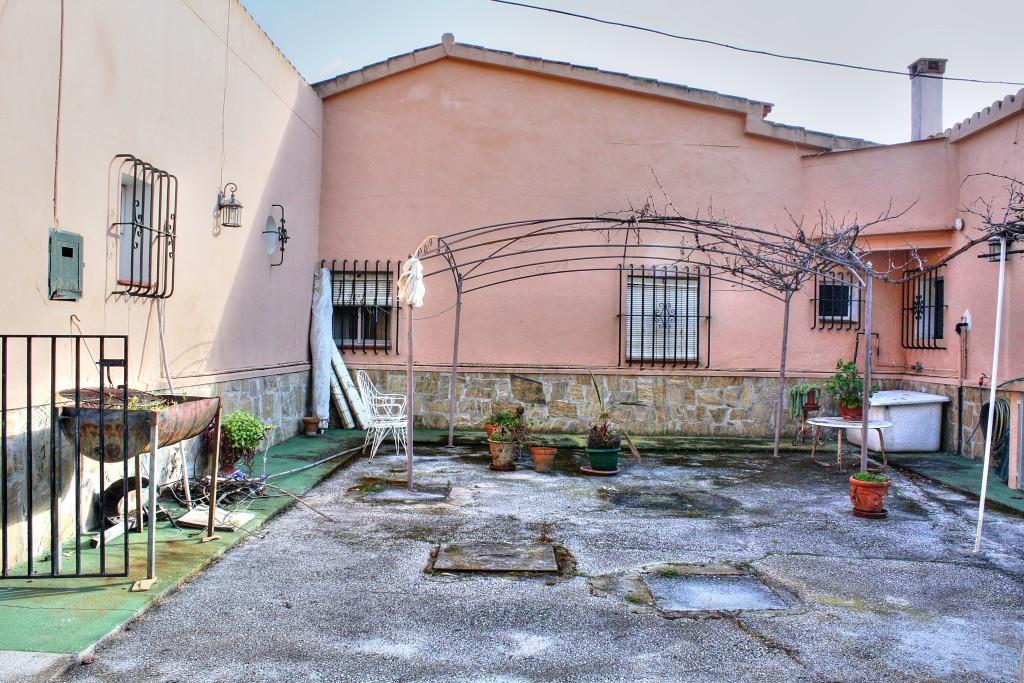 Villa for Sale in Benajarafe