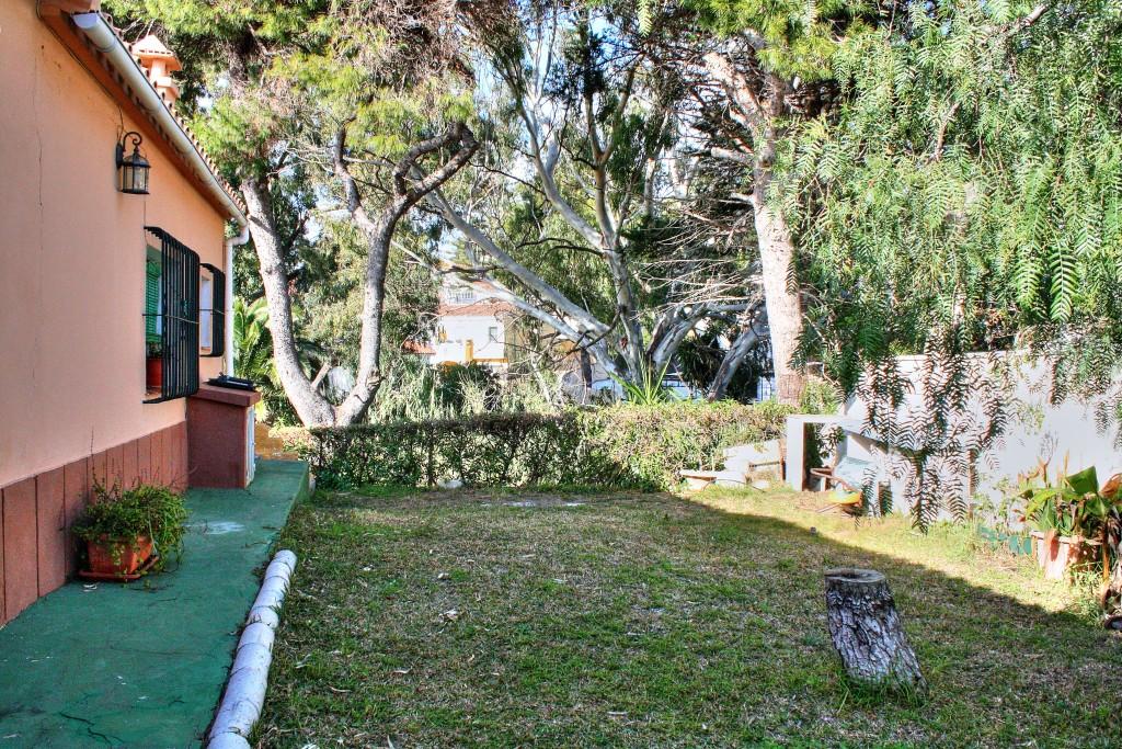 Villa for Sale in Benajarafe