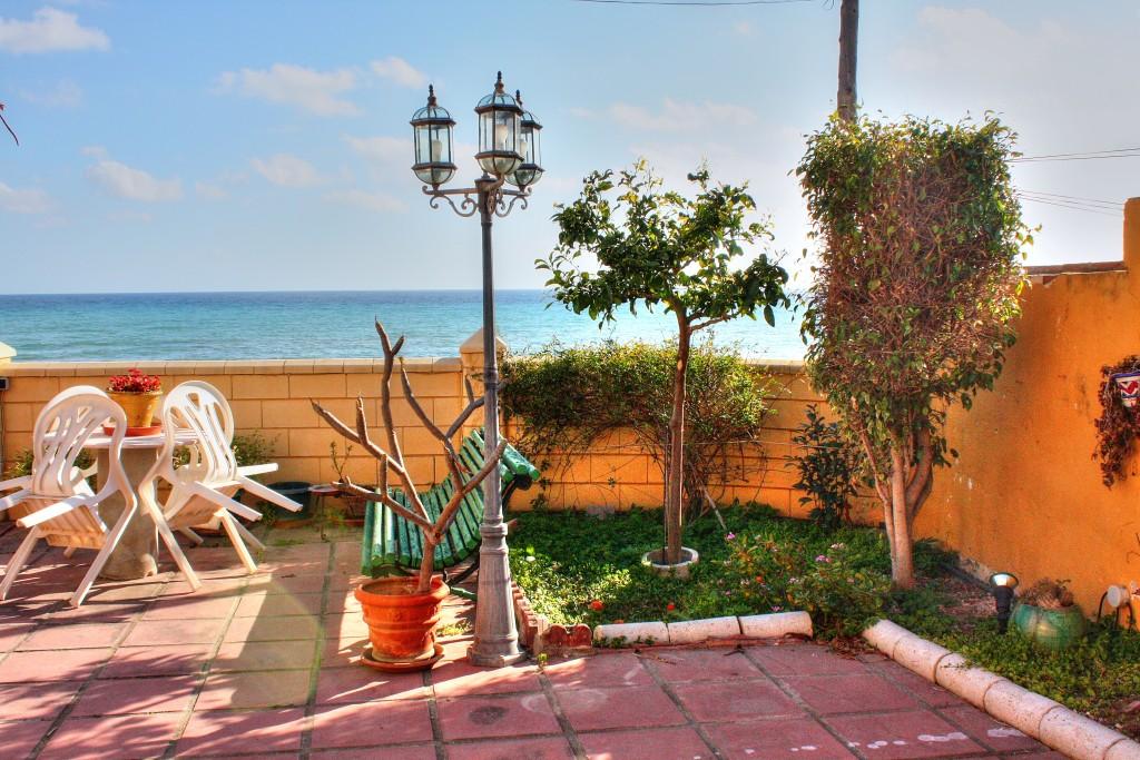 Villa for Sale in Benajarafe