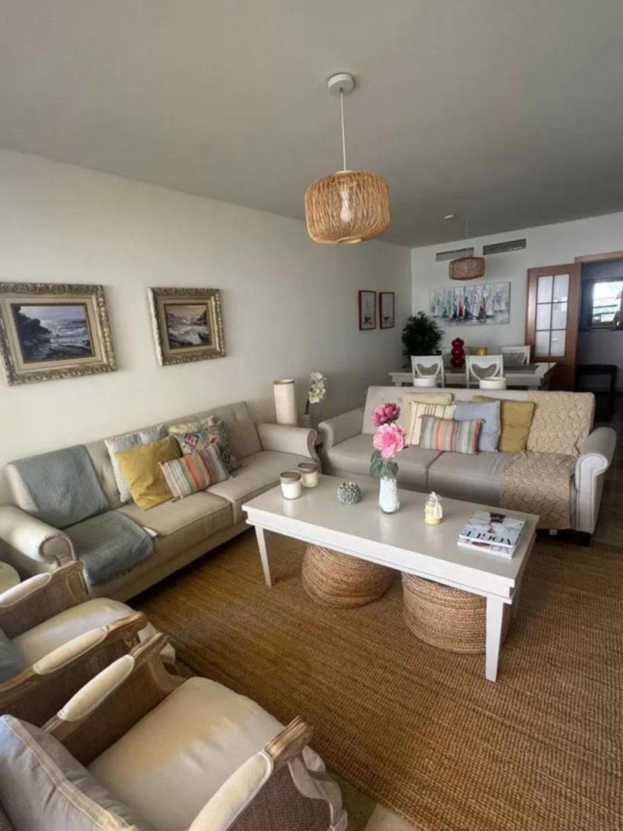 Apartamento en Venta en Estepona