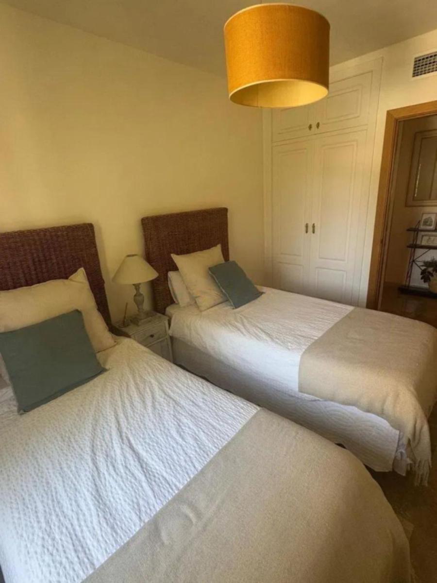 Apartamento en Venta en Estepona