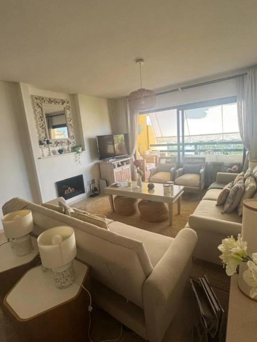 Apartamento en Venta en Estepona