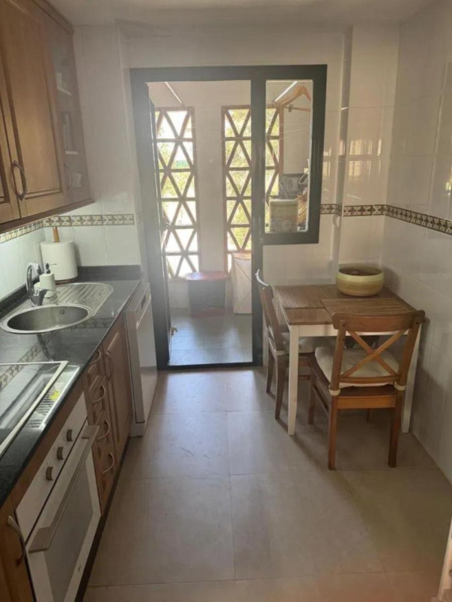 Apartamento en Venta en Estepona