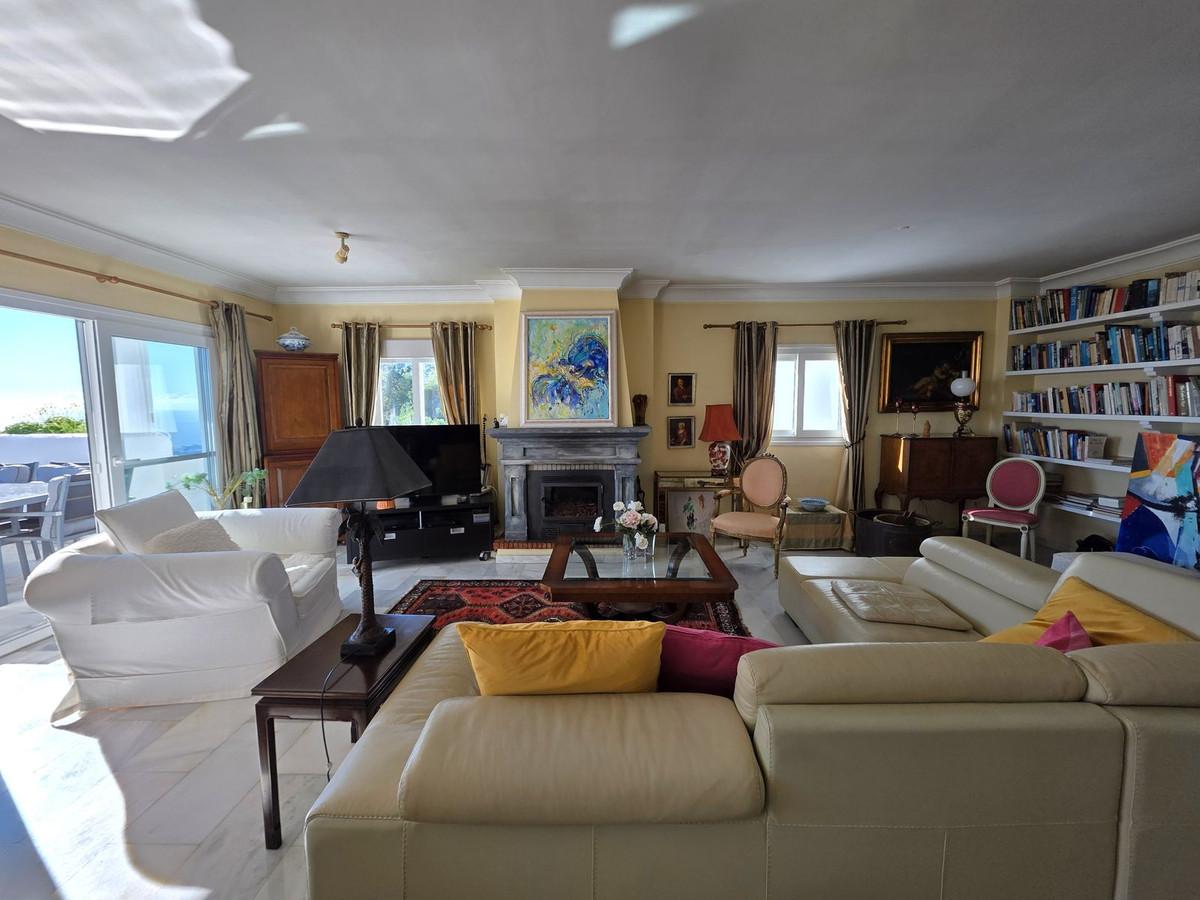 Apartment for Sale in Marbella