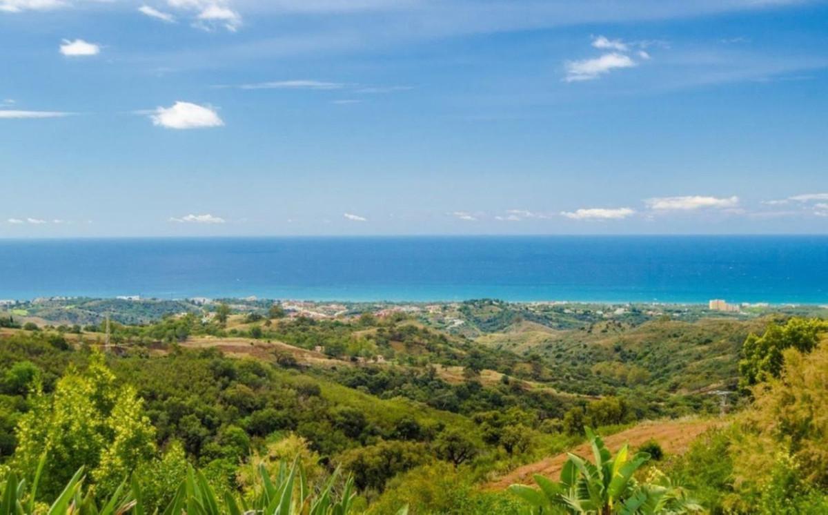 Apartment for Sale in Marbella