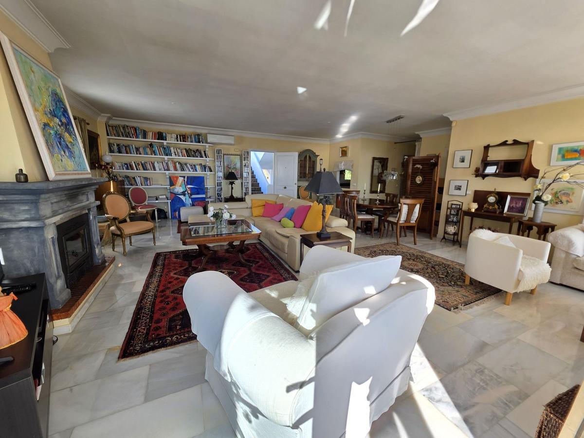 Apartment for Sale in Marbella