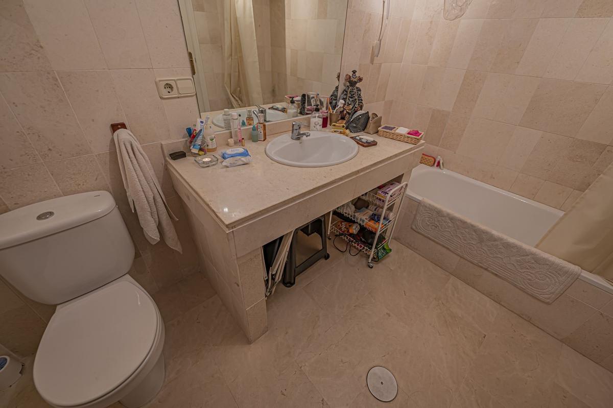 Apartamento en Venta en Estepona