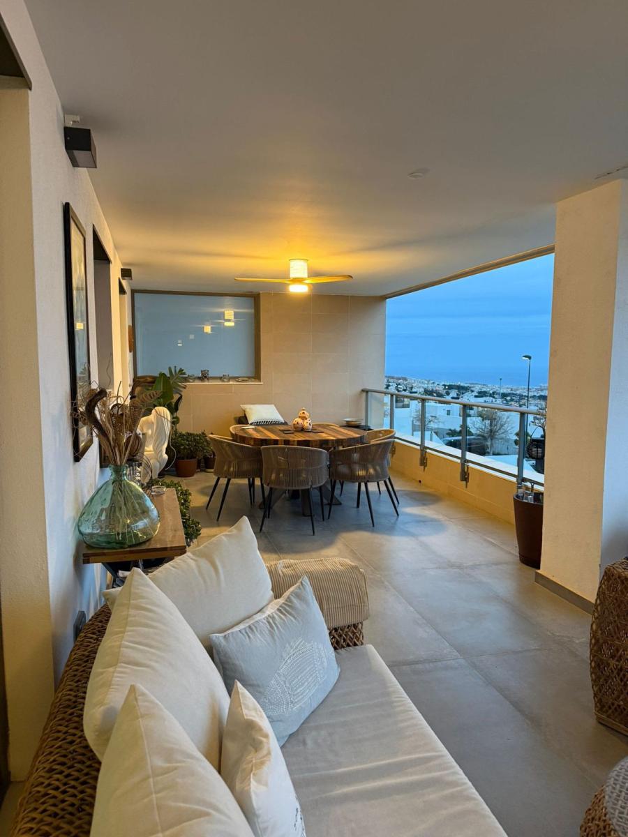 Apartment for Sale in Benalmádena