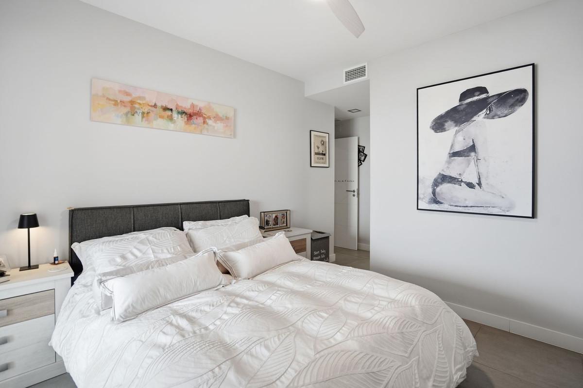 Apartment for Sale in Benalmádena