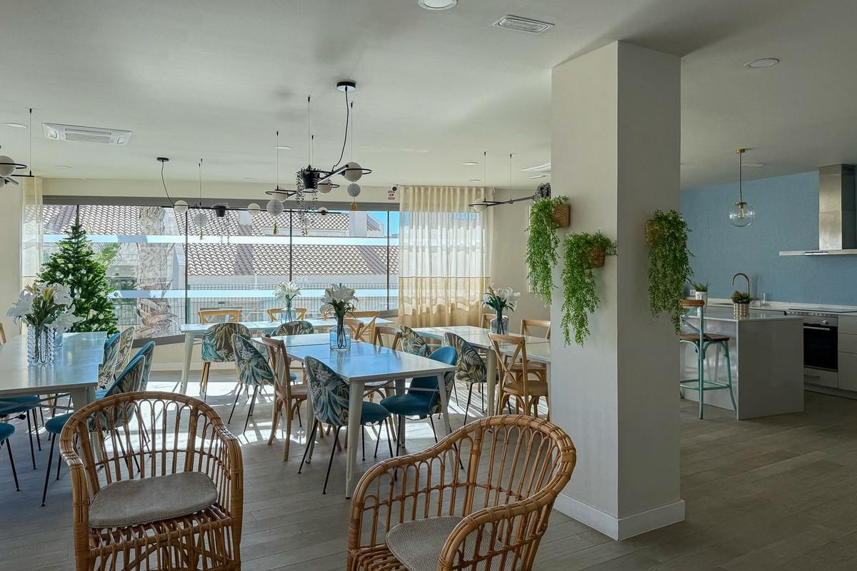 Apartment for Sale in Benalmádena