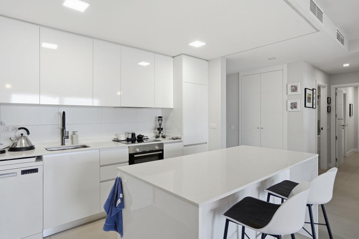 Apartment for Sale in Benalmádena