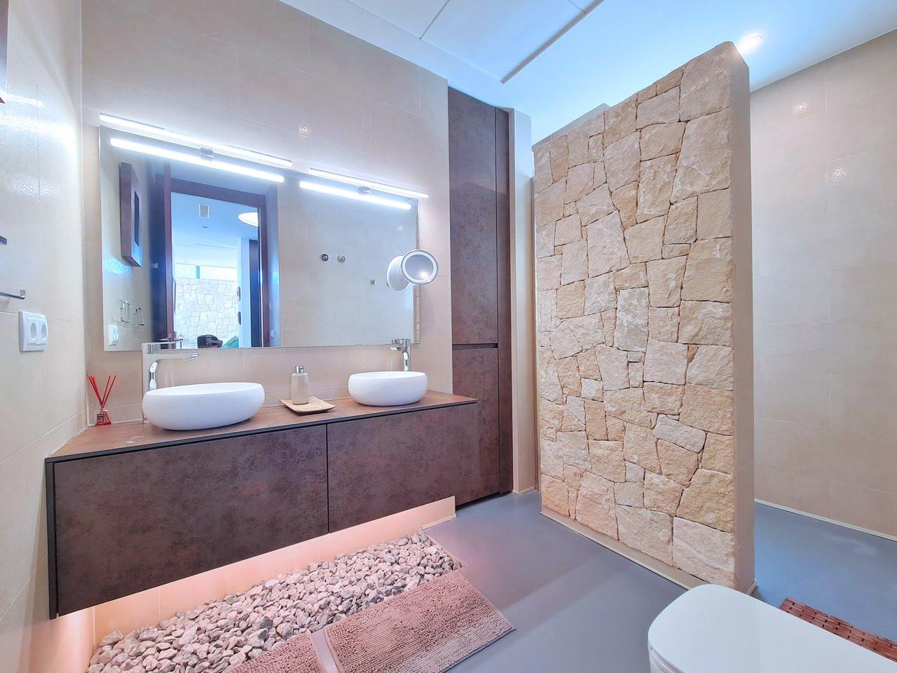 Villa for Sale in Los Alcázares