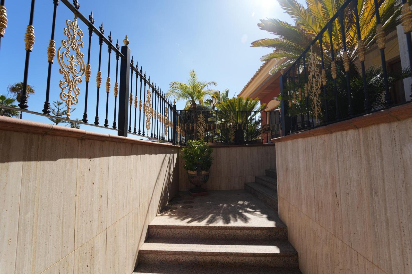Villa en Venta en Orihuela