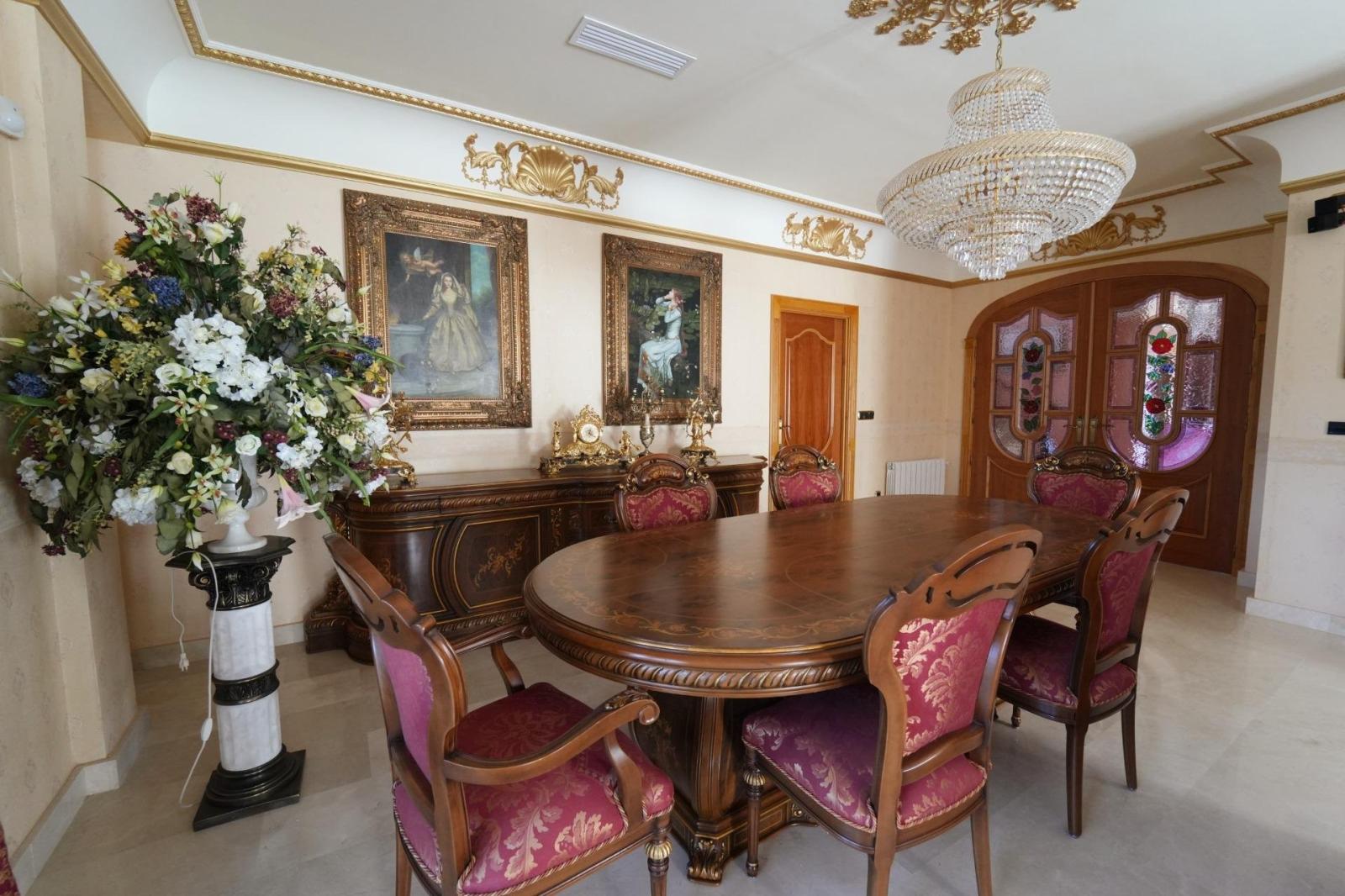 Villa en Venta en Orihuela