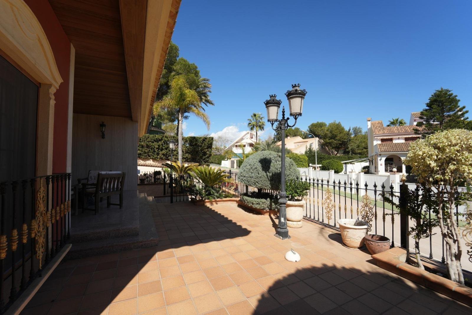 Villa en Venta en Orihuela