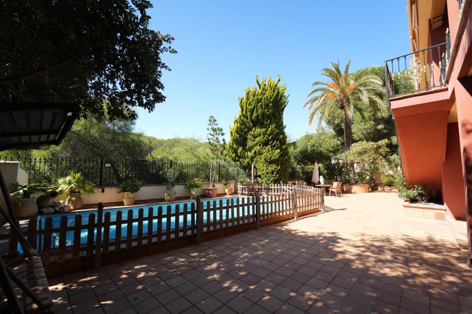 Villa en Venta en Orihuela