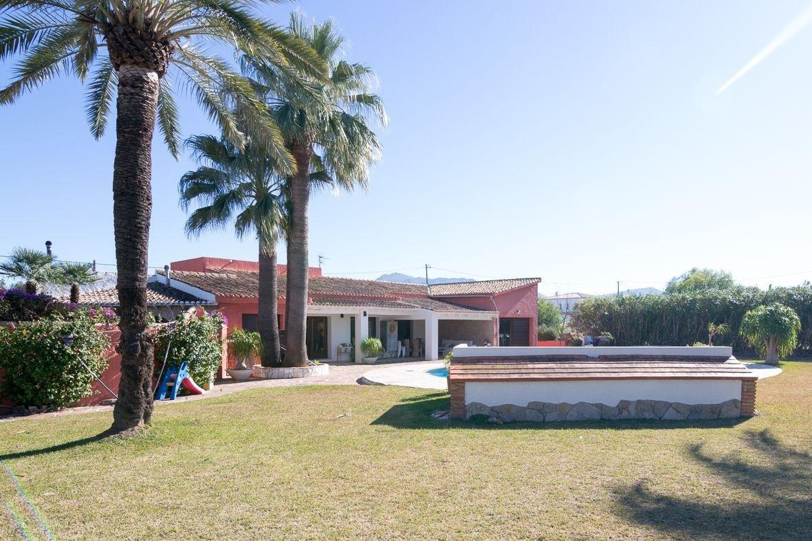 Villa en Venta en Dénia