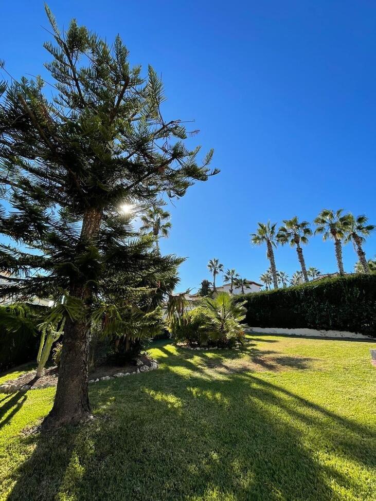 Villa en Venta en Orihuela
