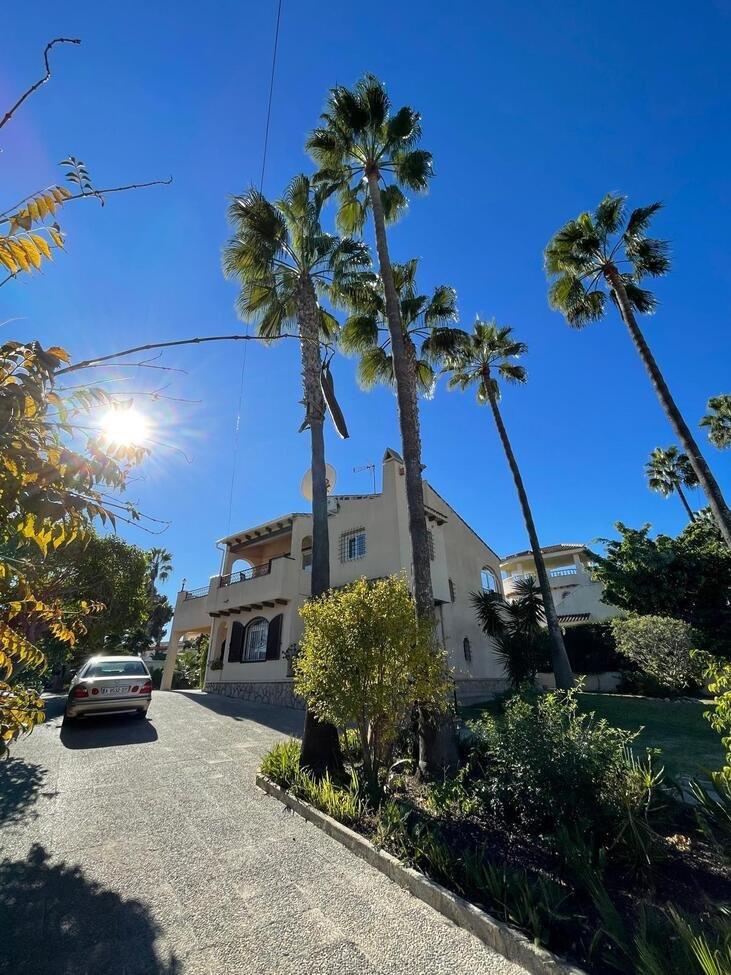 Villa en Venta en Orihuela