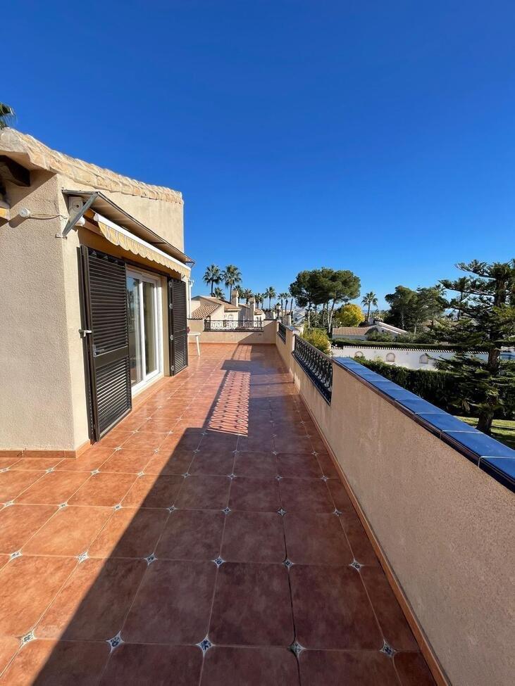 Villa en Venta en Orihuela