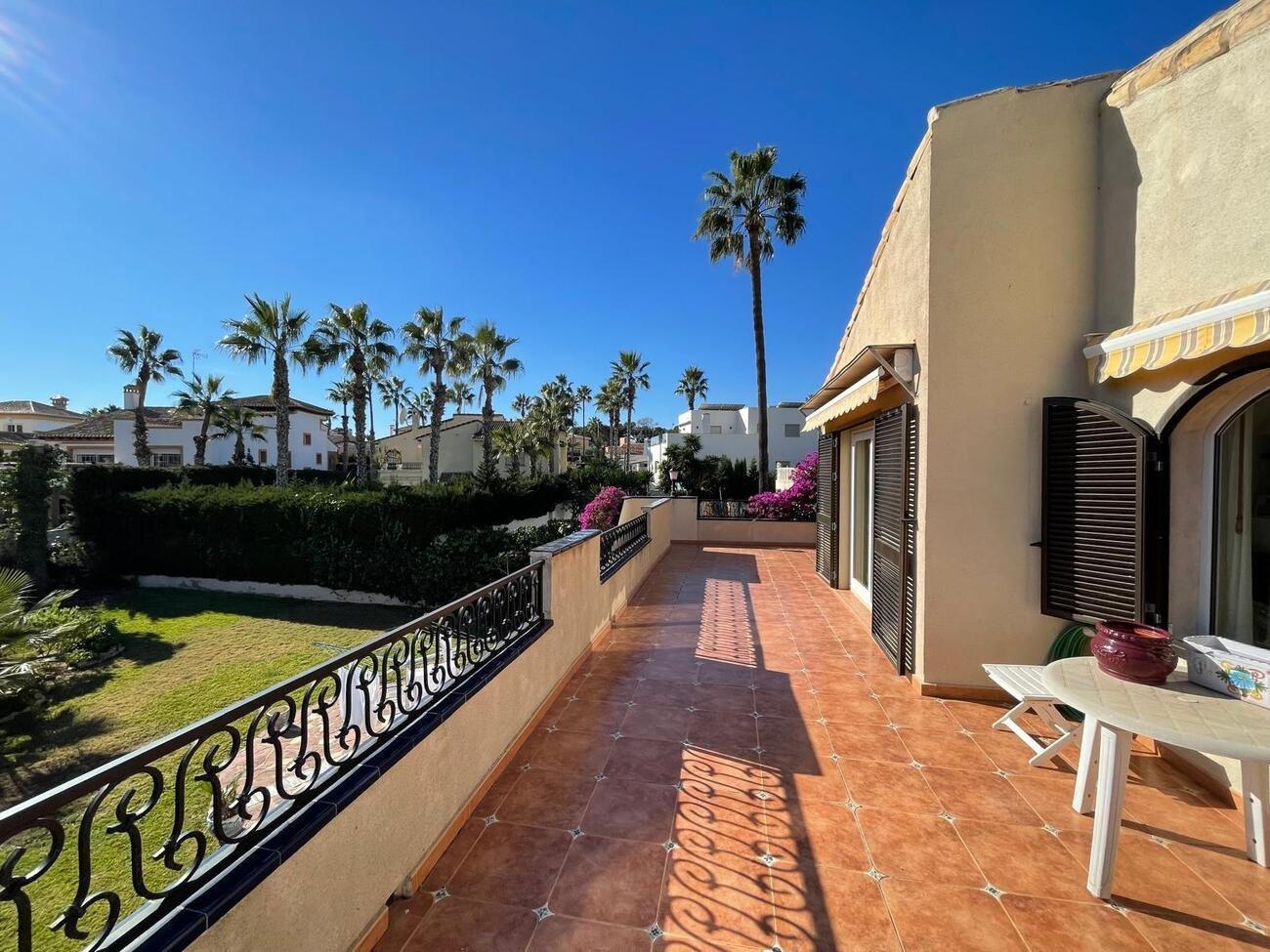 Villa en Venta en Orihuela