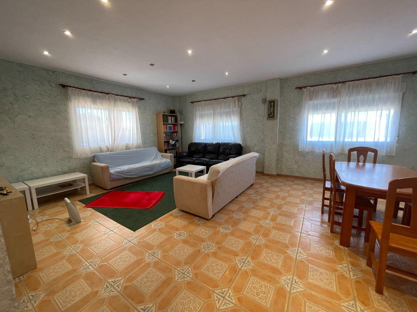 Villa en Venta en Albatera