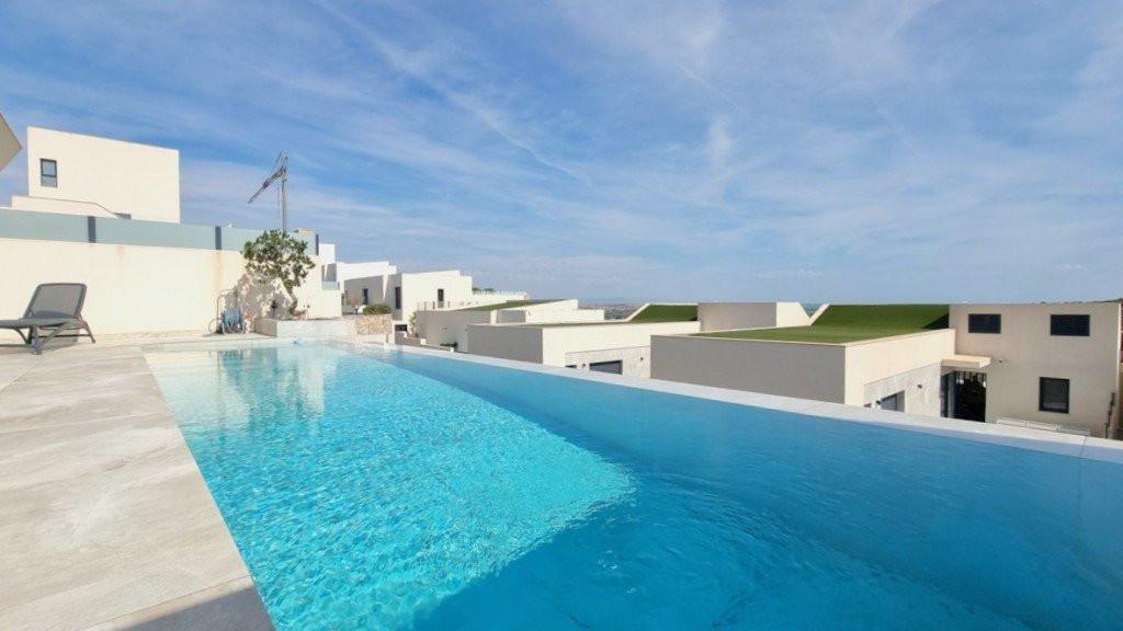 Villa en Venta en Rojales
