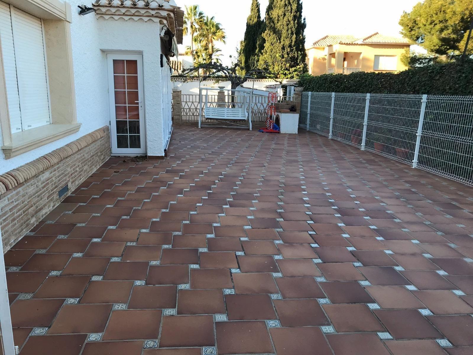 Villa en Venta en Orihuela