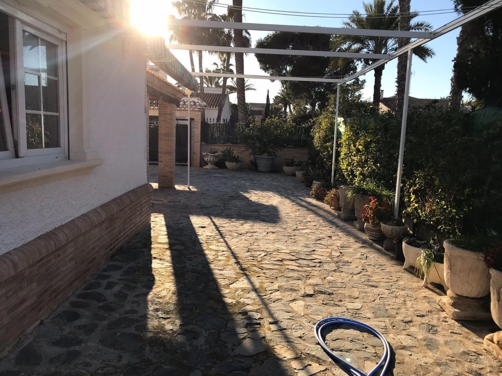 Villa en Venta en Orihuela