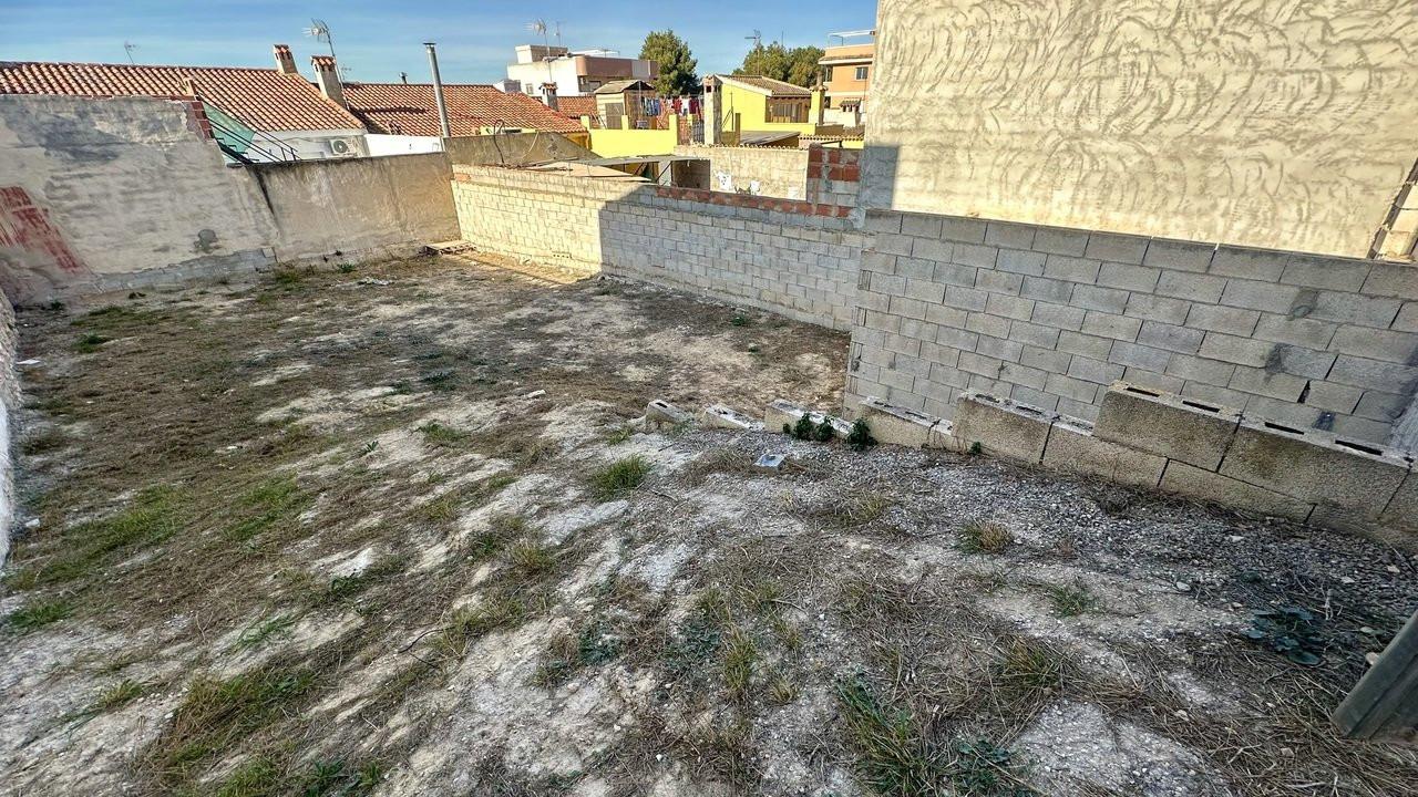Building Site for Sale in Benijófar