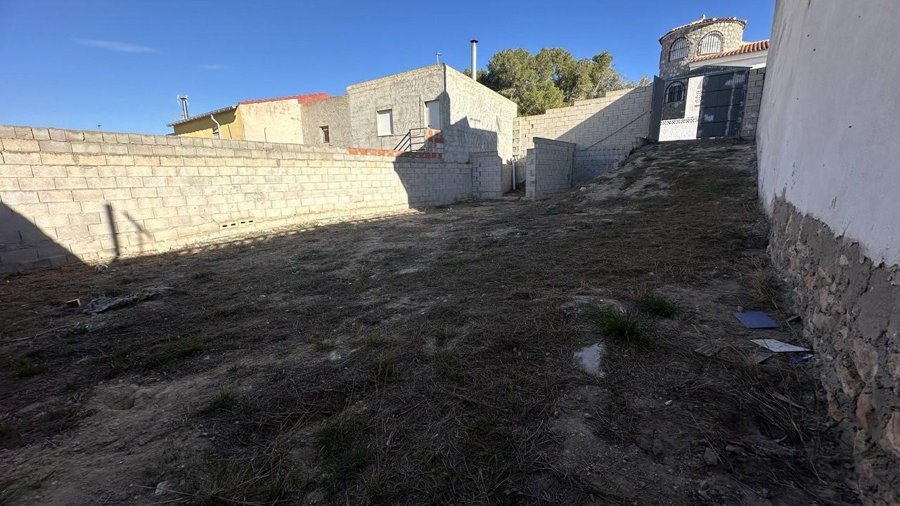 Building Site for Sale in Benijófar