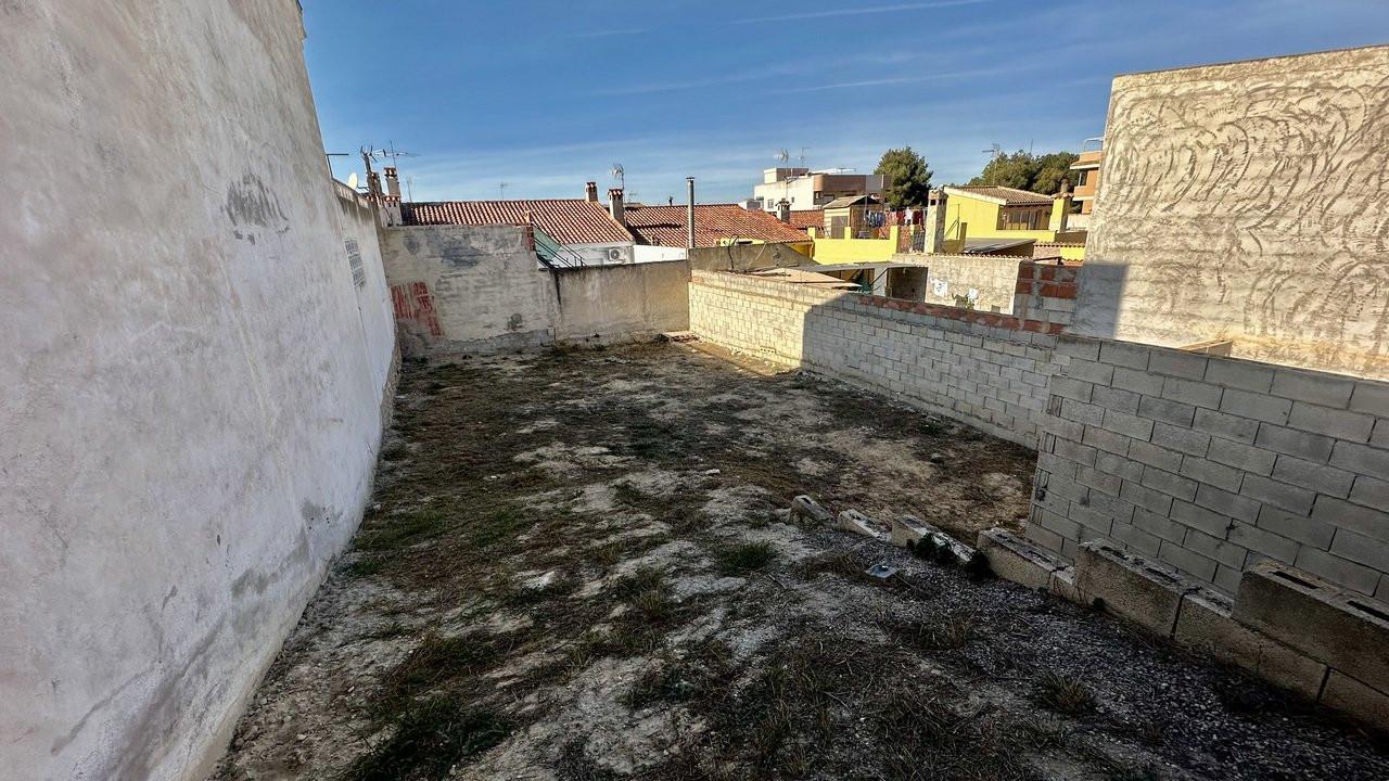 Building Site for Sale in Benijófar