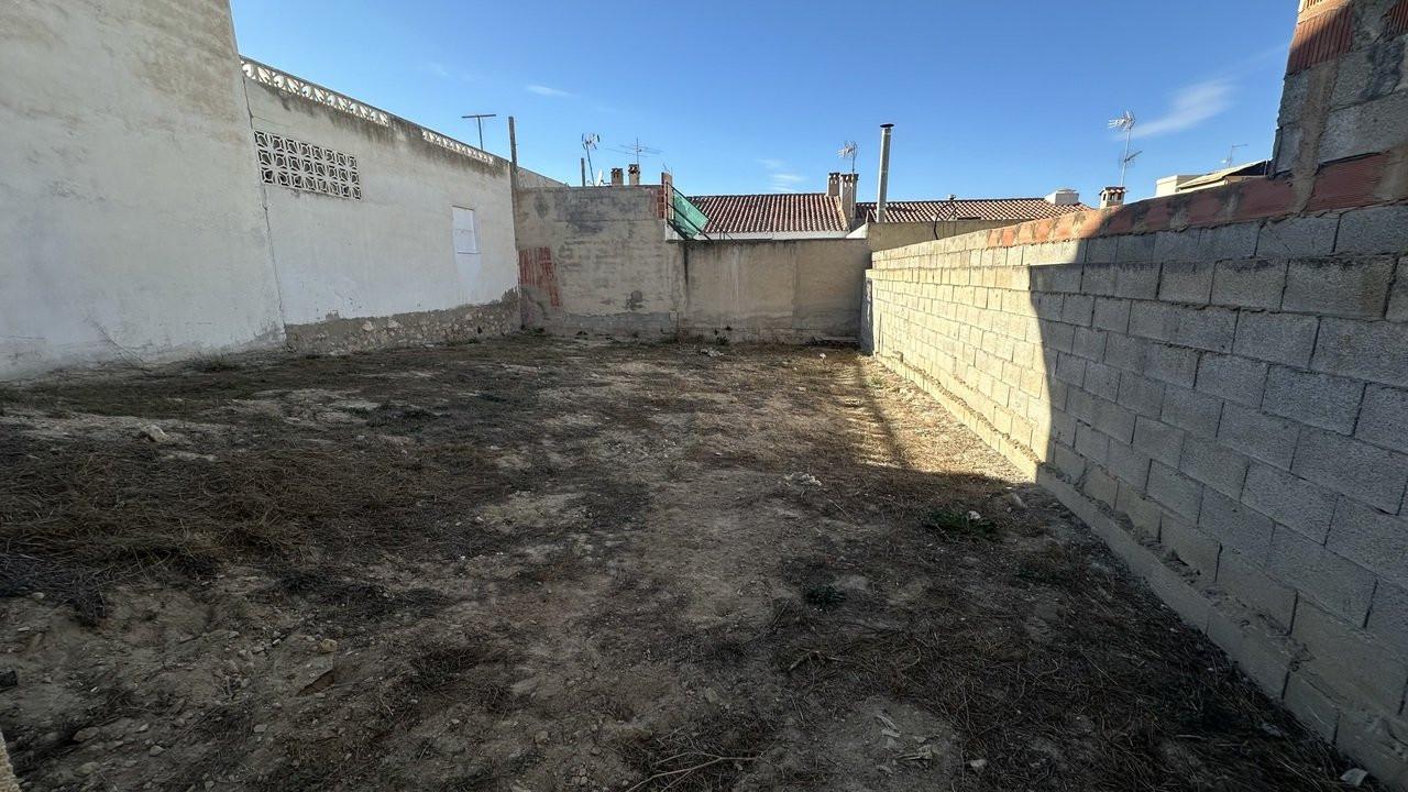 Building Site for Sale in Benijófar