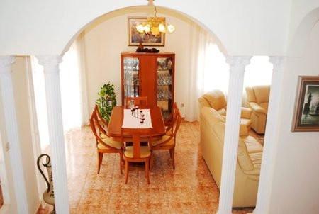 Villa en Venta en Orihuela