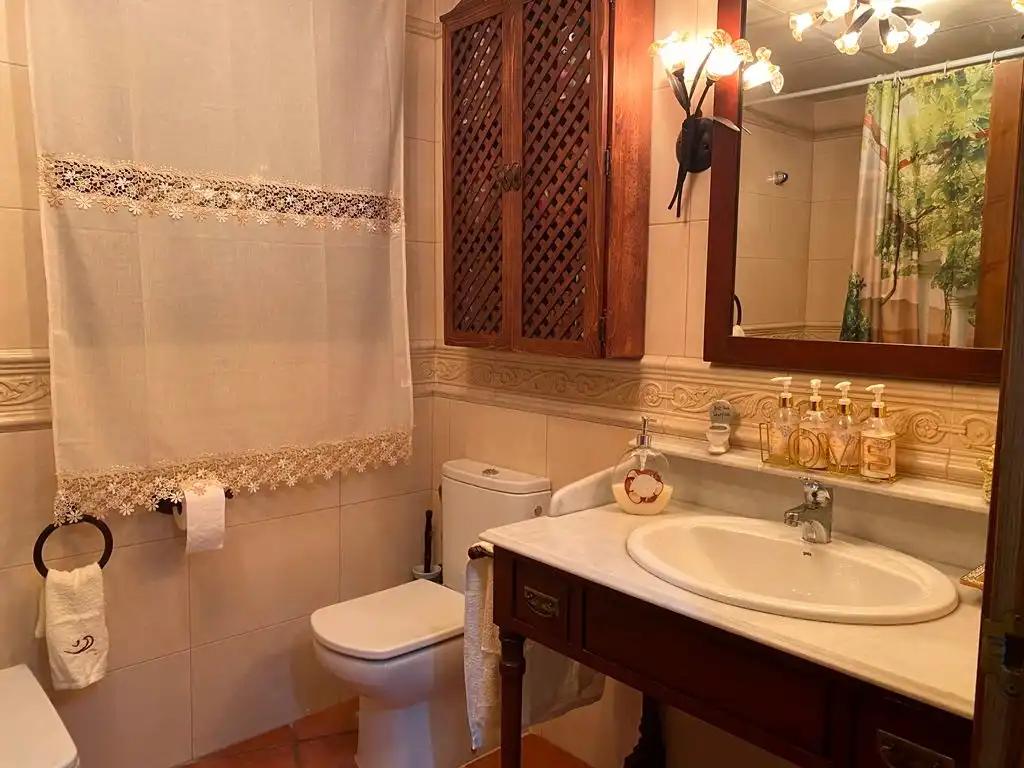 Chalet en Venta en Valjunquera