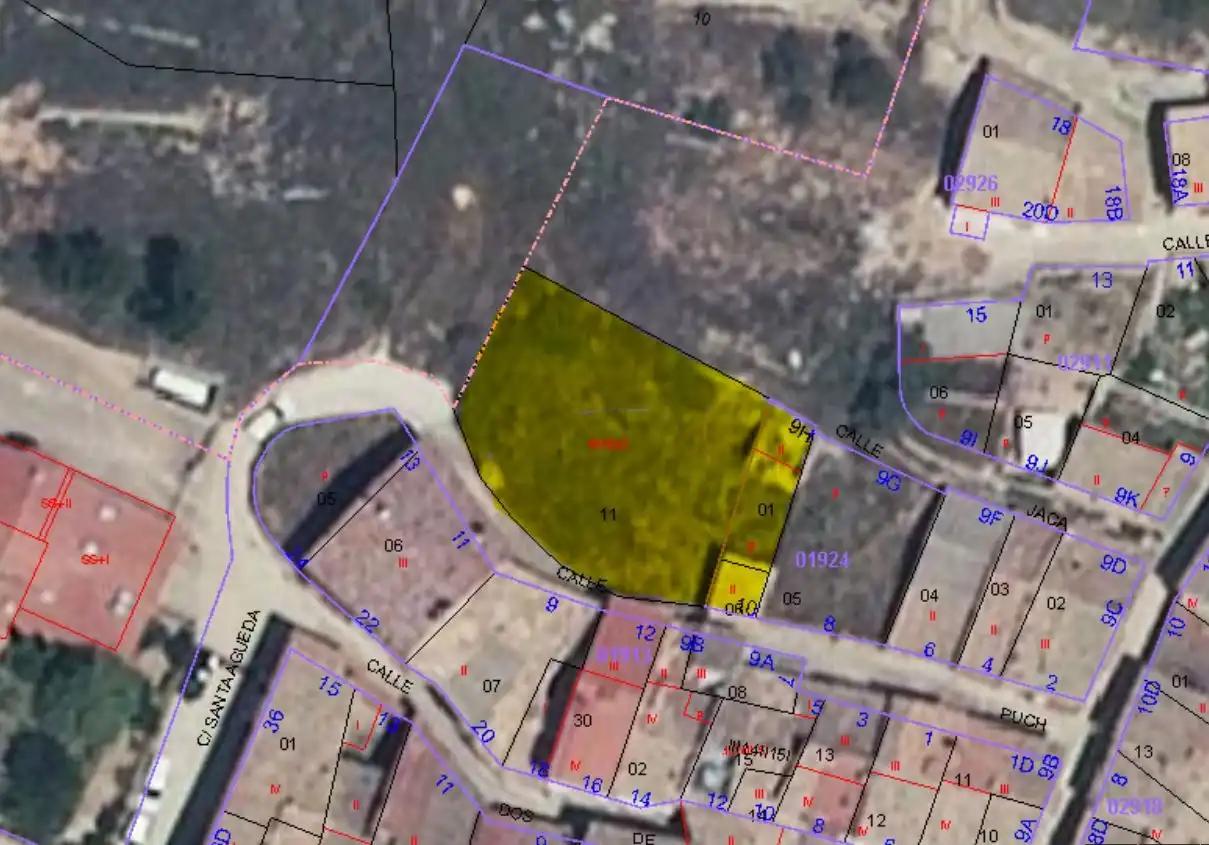 Plot for Sale in Valderrobres