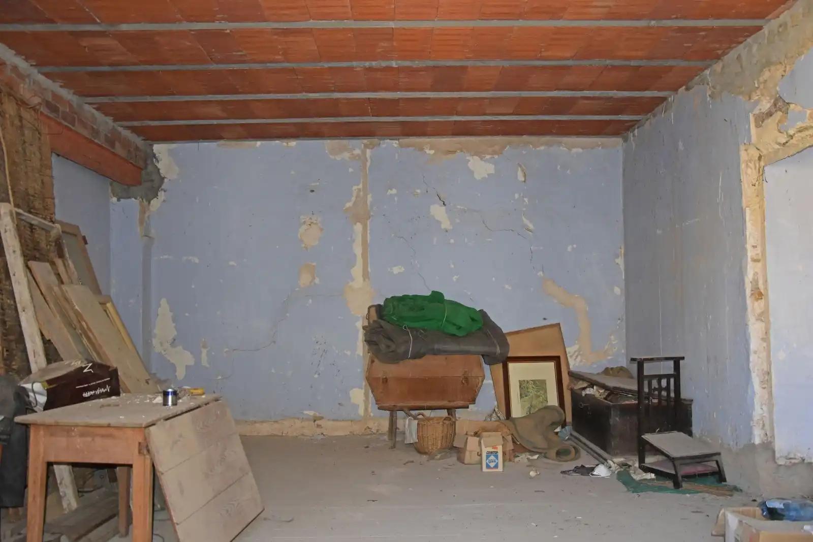 House for Sale in Valjunquera