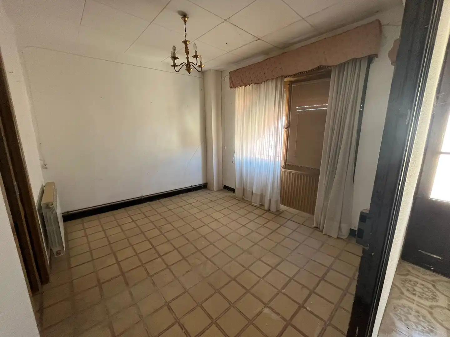 House for Sale in Valjunquera