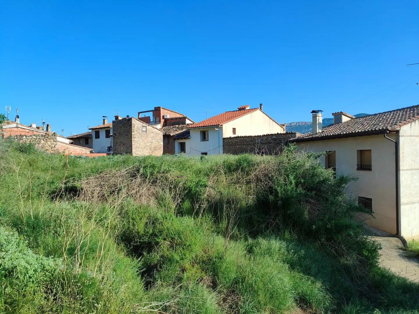 Plot for Sale in Valderrobres