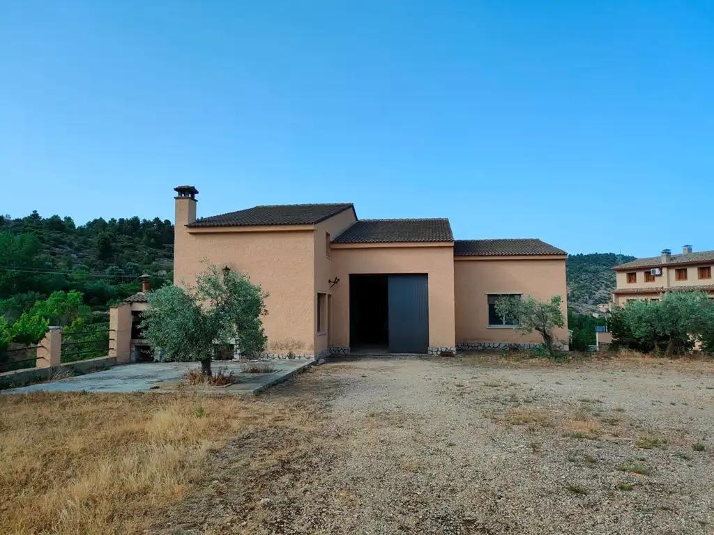 Chalet en Venta en Beceite