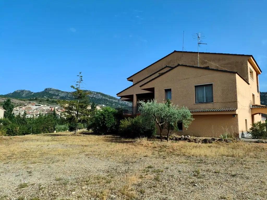 Chalet en Venta en Beceite