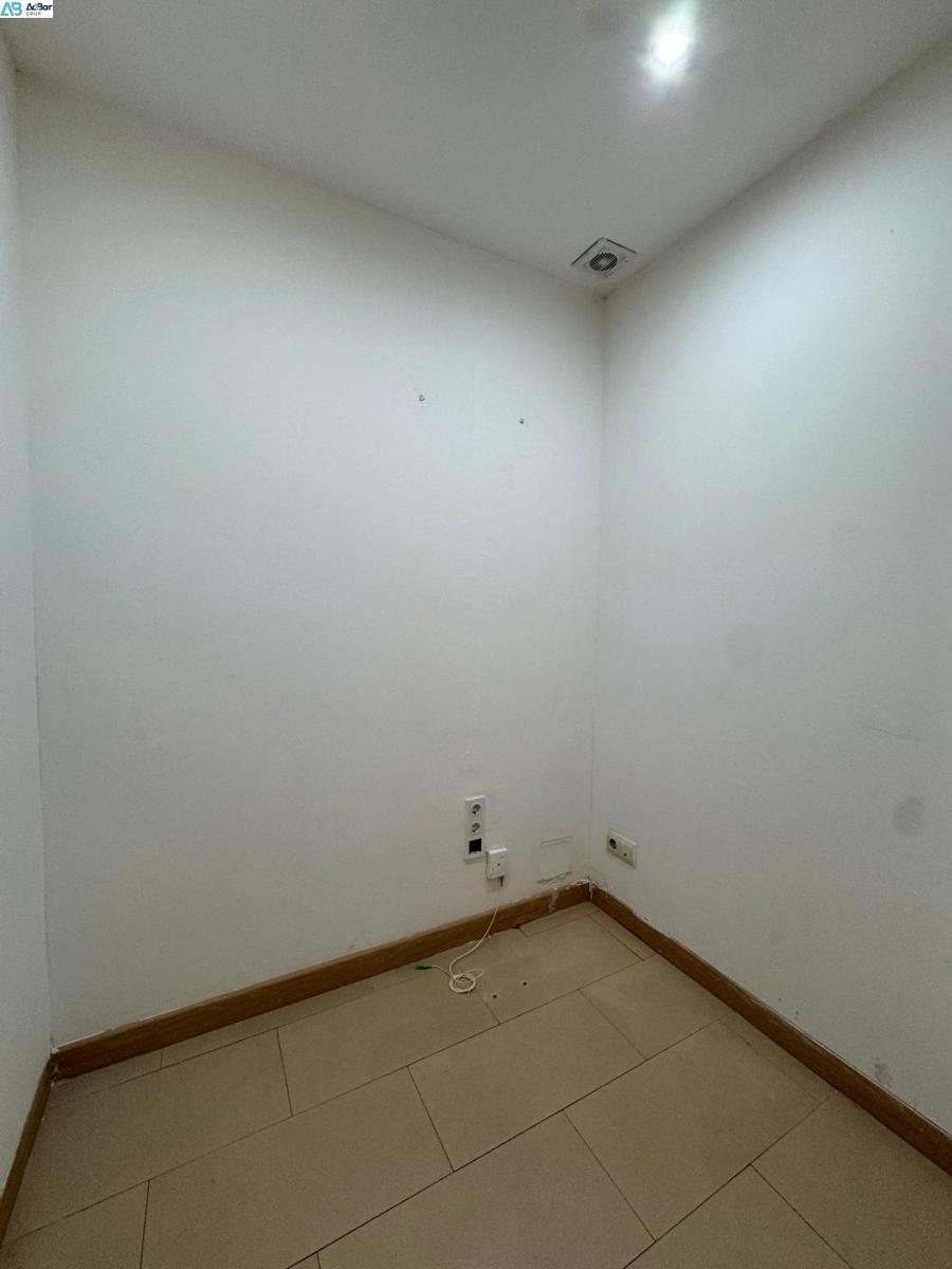 Premise for Rent in Barcelona