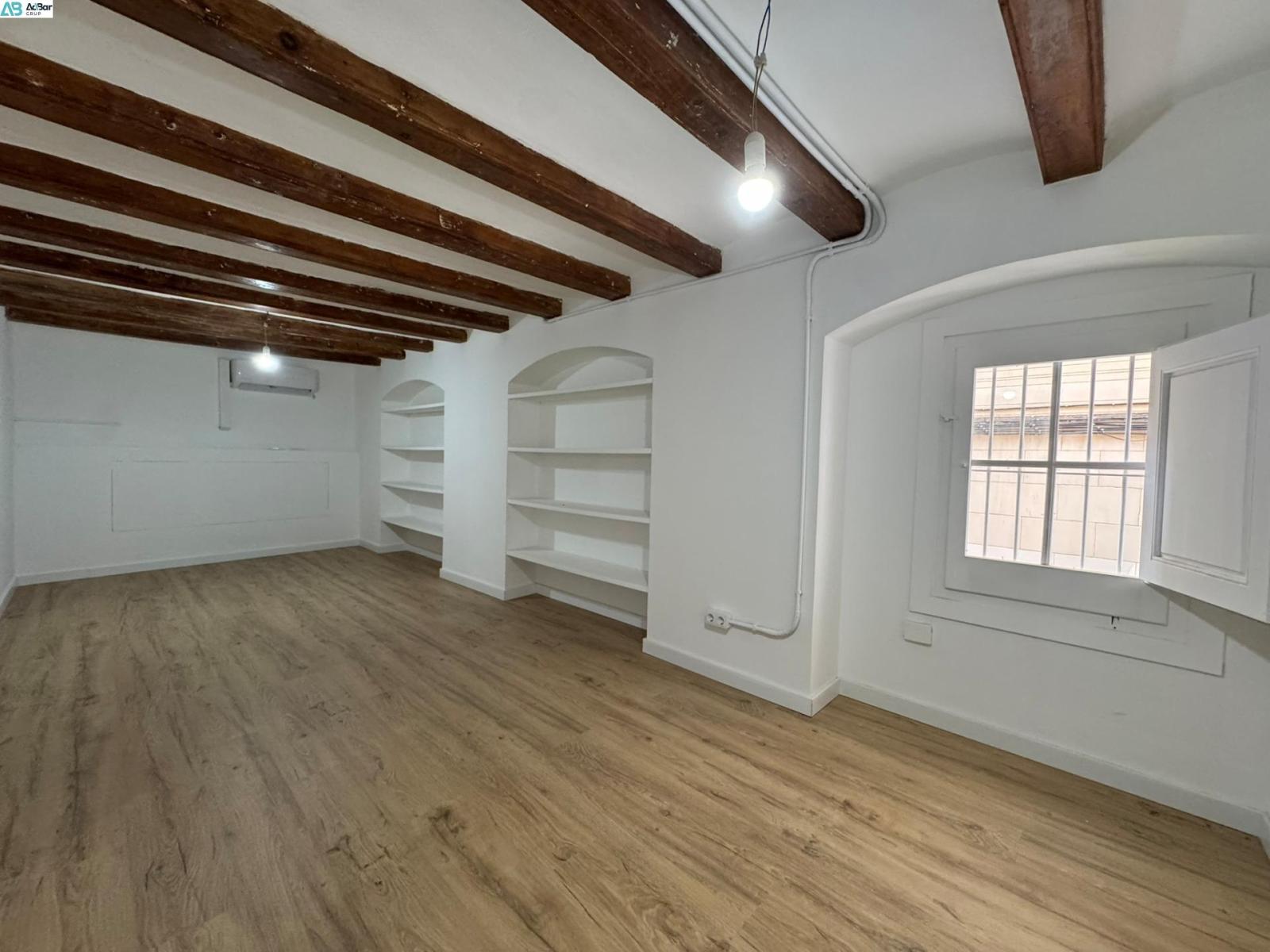 Premise for Rent in Barcelona