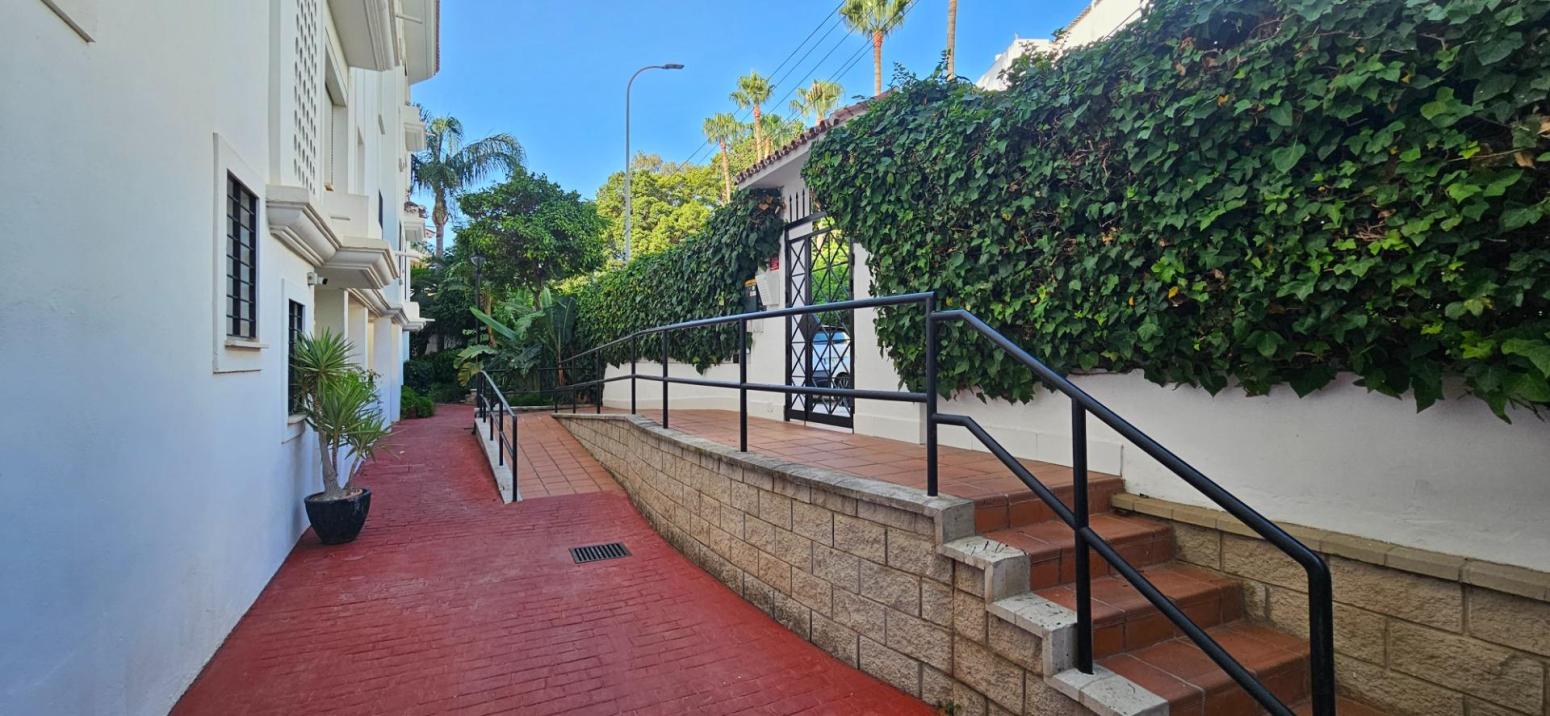 Flat for Rent in Torremolinos