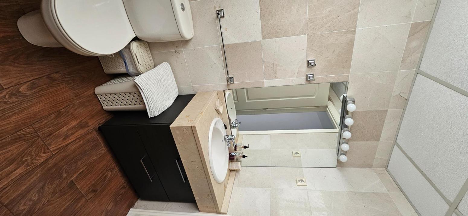 Flat for Rent in Torremolinos