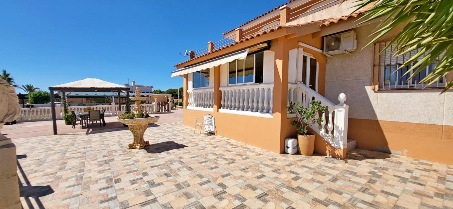 House for Sale in Rincón de la Victoria